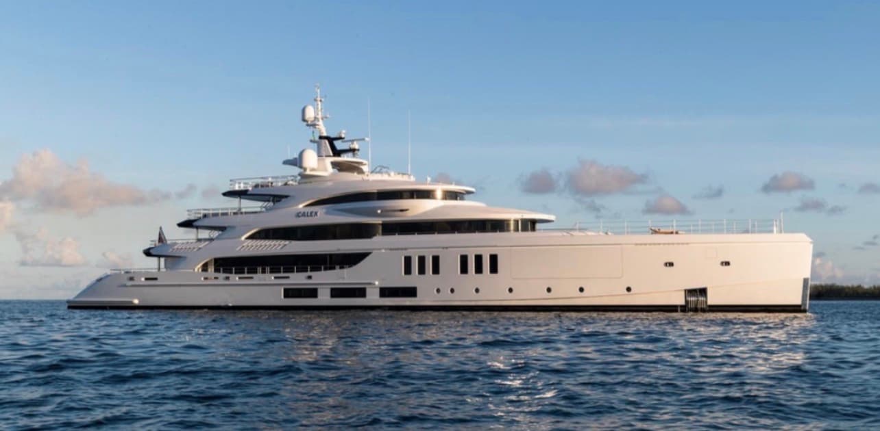 Yachts & bateaux