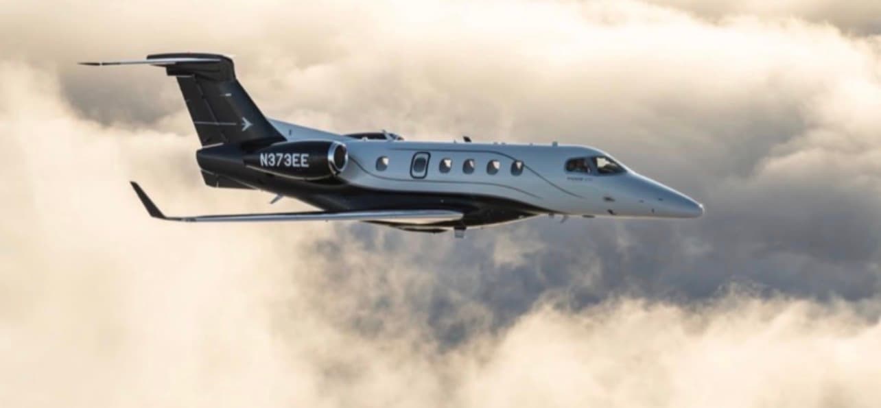 Embraer Phenom 300